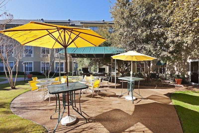 Candlewood Suites Dallas Market Center-Love Field By Ihg Restoran gambar